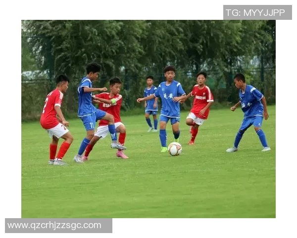 足球巨星风采魅力满墙热血拼搏点燃绿茵梦想激情永不止息